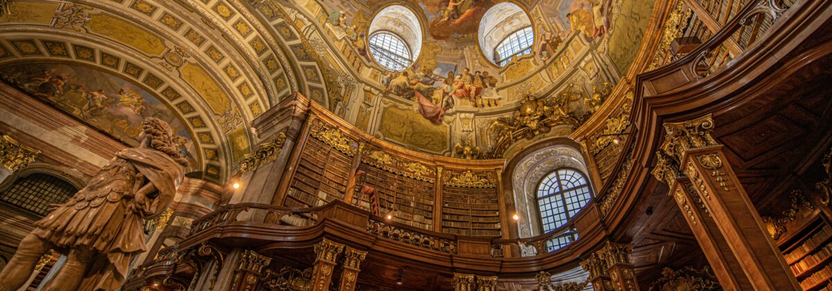 Bibliothèque Intérieur: The Library Within
