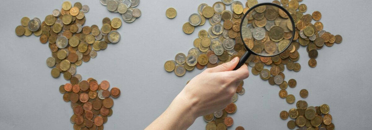 Preparing for an Economic Slowdown: Smart Moves for Apparel Businesses 